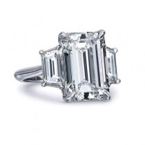 Platinum Emerald Cut Diamond with Two Step Cut Trapazoid Diamonds 3.65 carats total weight